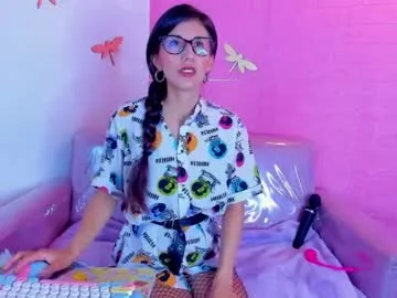 jade_white_ Image 5
