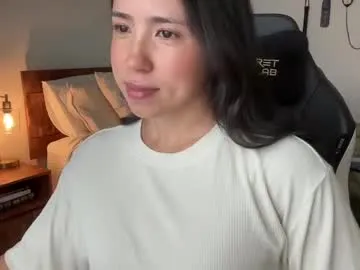 IsaBalmain – webcam model profile photo Image 19