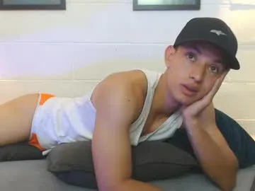 monicaflower – webcam model profile photo Image 4