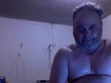 naomixjones1 – webcam model profile photo Image 12