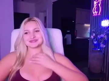 shreya_0 – webcam model profile photo Image 2