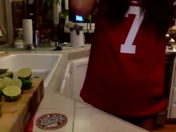 ChloeCerisse – webcam model profile photo Image 7