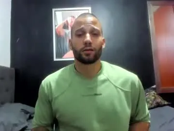 andres01_ – webcam model profile photo Image 2