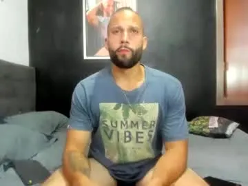 andres01_ – webcam model profile photo Image 9