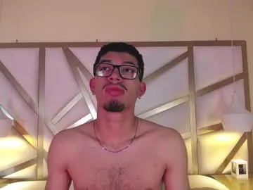 puneripiya – webcam model profile photo Image 5