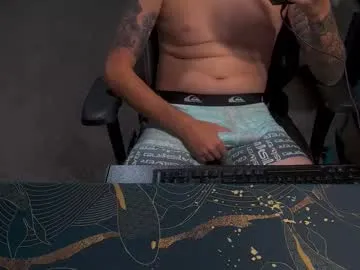 EmiliaWalker – webcam model profile photo Image 9