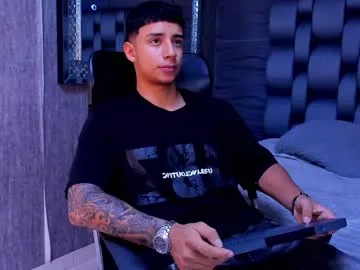 the_right_girl – webcam model profile photo Image 11