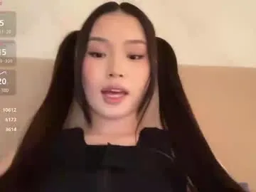 jennie_yung Image 12