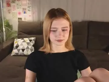 bookishdivya – webcam model profile photo Image 19