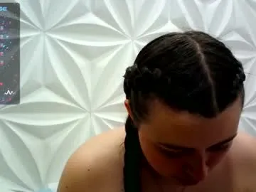 BellaJade – webcam model profile photo Image 16