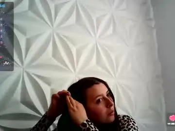 BellaJade – webcam model profile photo Image 18