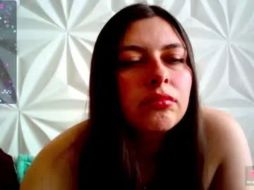 BellaJade – webcam model profile photo Image 7