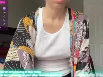 puneripiya – webcam model profile photo Image 6