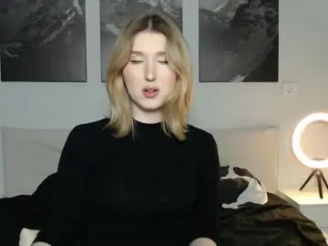 indian_yashika – webcam model profile photo Image 4