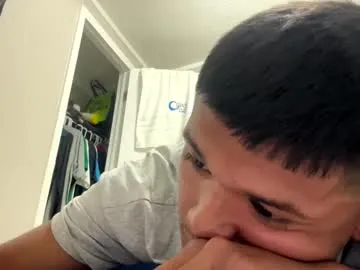 jesusluvs25 – webcam model profile photo