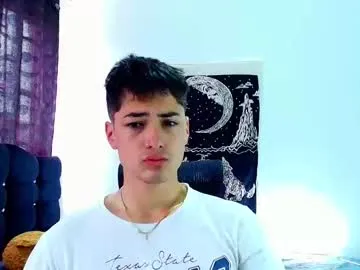 brownboy6999 – webcam model profile photo Image 6