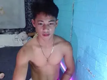 brownboy6999 – webcam model profile photo Image 2