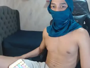 topalphaboss – webcam model profile photo Image 10