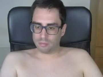 evoletbee – webcam model profile photo Image 14