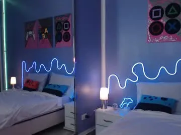 your_priya_77 – webcam model profile photo Image 14