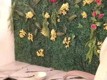 your_priya_77 – webcam model profile photo Image 19