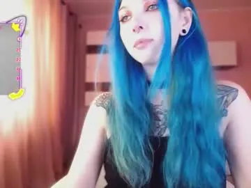 emilywarren296 – webcam model profile photo Image 4