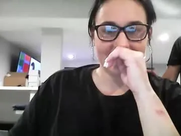 puneripiya – webcam model profile photo Image 10