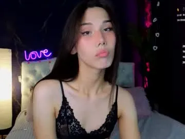 mae_nathan – webcam model profile photo Image 15