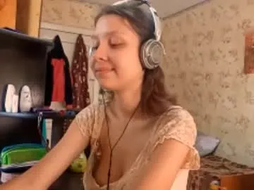 milly_shy cam session Image 5