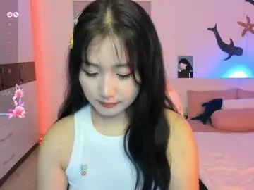 YasmienAtos – webcam model profile photo Image 5