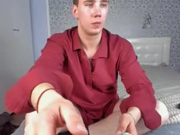 JuliahLewis – webcam model profile photo Image 4