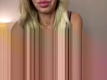 milkycute – webcam model profile photo Image 3