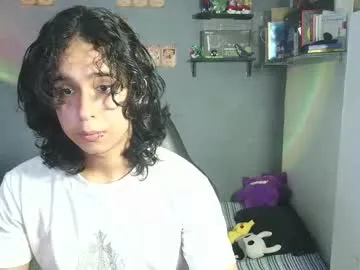 bluezed4 – webcam model profile photo Image 4