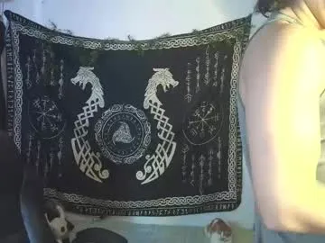 bluezed4 – webcam model profile photo Image 6