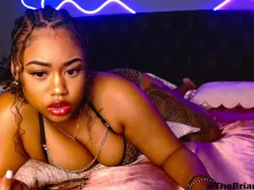 puneripiya – webcam model profile photo Image 16