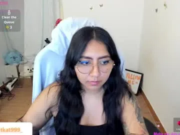 kat_ly_chan's Thumb Image