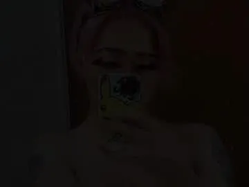 kate_yoshy Profile Image