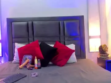 lau__1 – webcam model profile photo Image 17