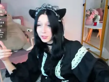 katrin_dark Image 11