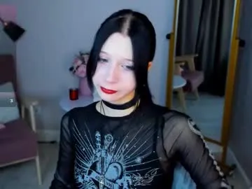 katrin_dark Image 2