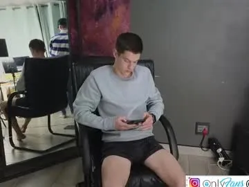 splendid_dolls – webcam model profile photo Image 7