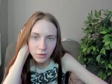 EmiliaWalker – webcam model profile photo Image 7