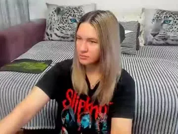 sofiakhanxo – webcam model profile photo Image 7