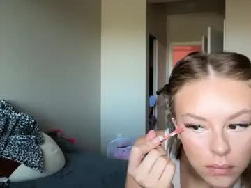 kenziesmithh Image 13