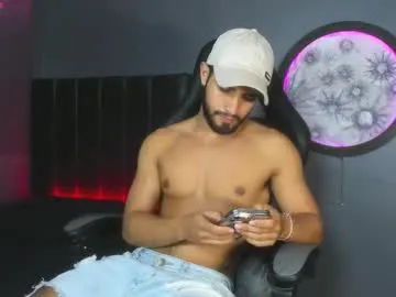 tvycas7 – webcam model profile photo Image 2