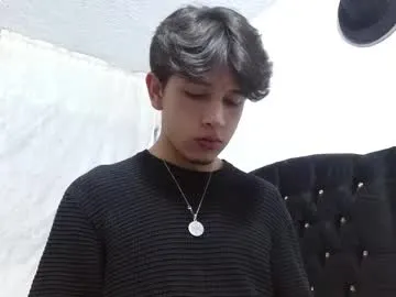 ElizaRoberts – webcam model profile photo Image 5