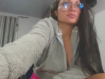 manuela_zapata – webcam model profile photo Image 3