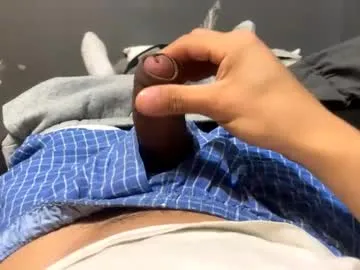 dragoncan06 – webcam model profile photo Image 2