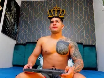 tomtimon11 – webcam model profile photo Image 19