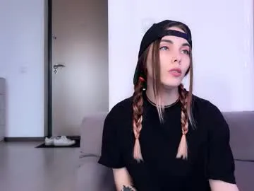 shreya_0 – webcam model profile photo Image 17